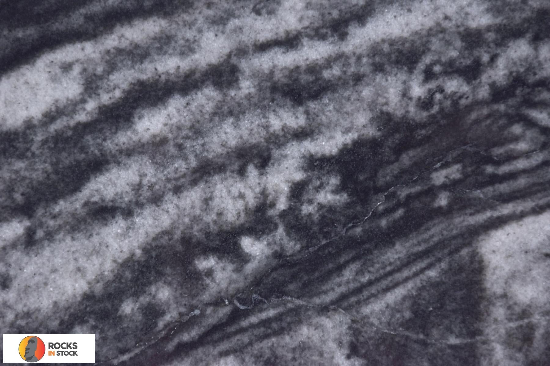 VIBRANIUM Quartzite polished 2cm thick - Slab