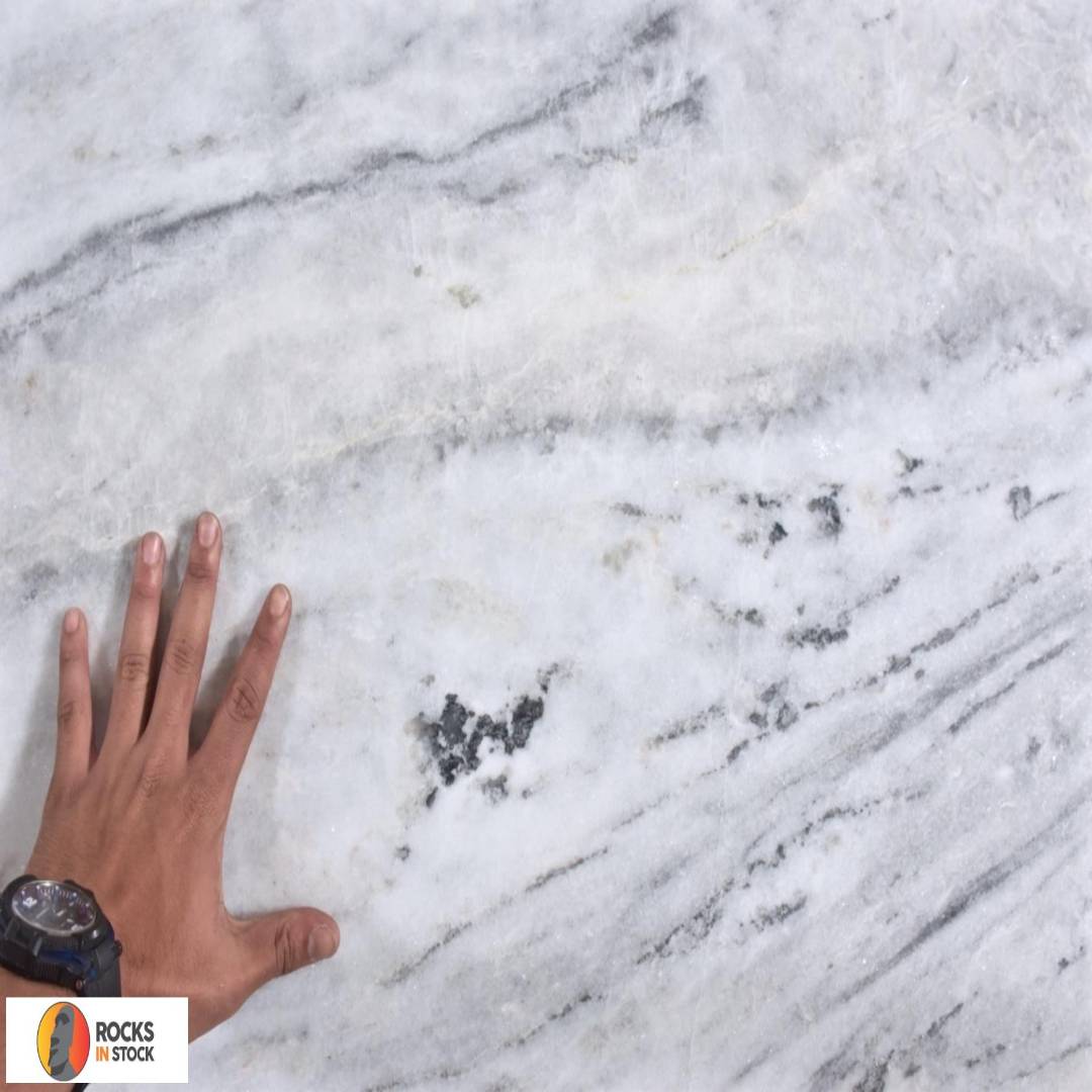 WHITE CLOUD Dolomite polished 3cm thick - Slab