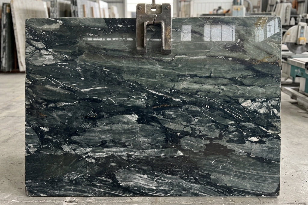 ANDES BLACK Quartzite polished 2cm thick - Slab