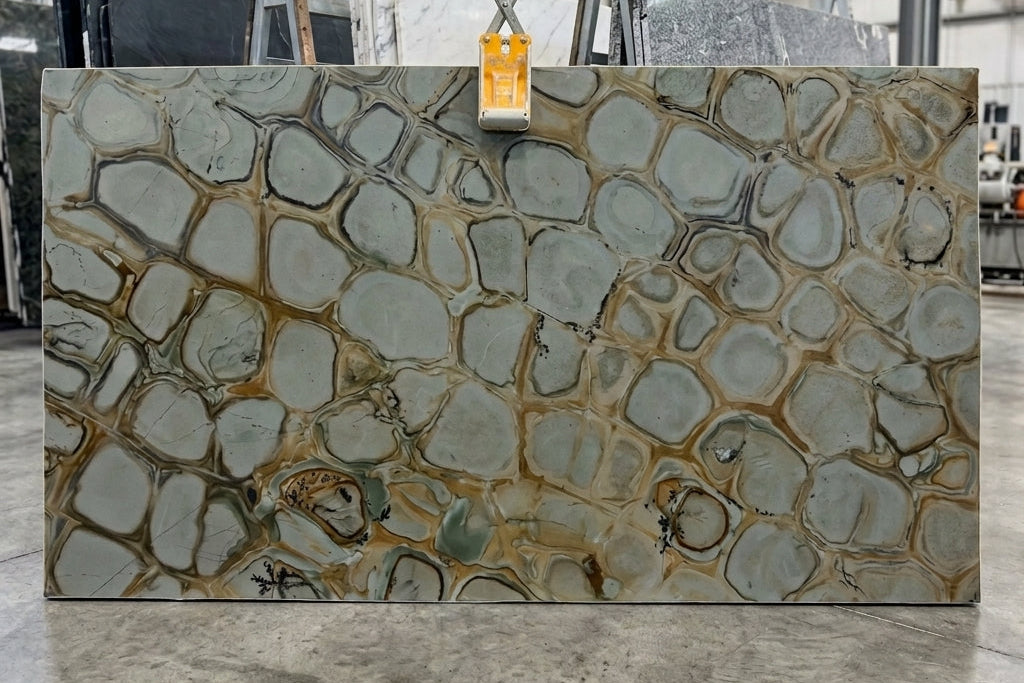 ESPINELA Sandstone polished 2cm thick - Slab