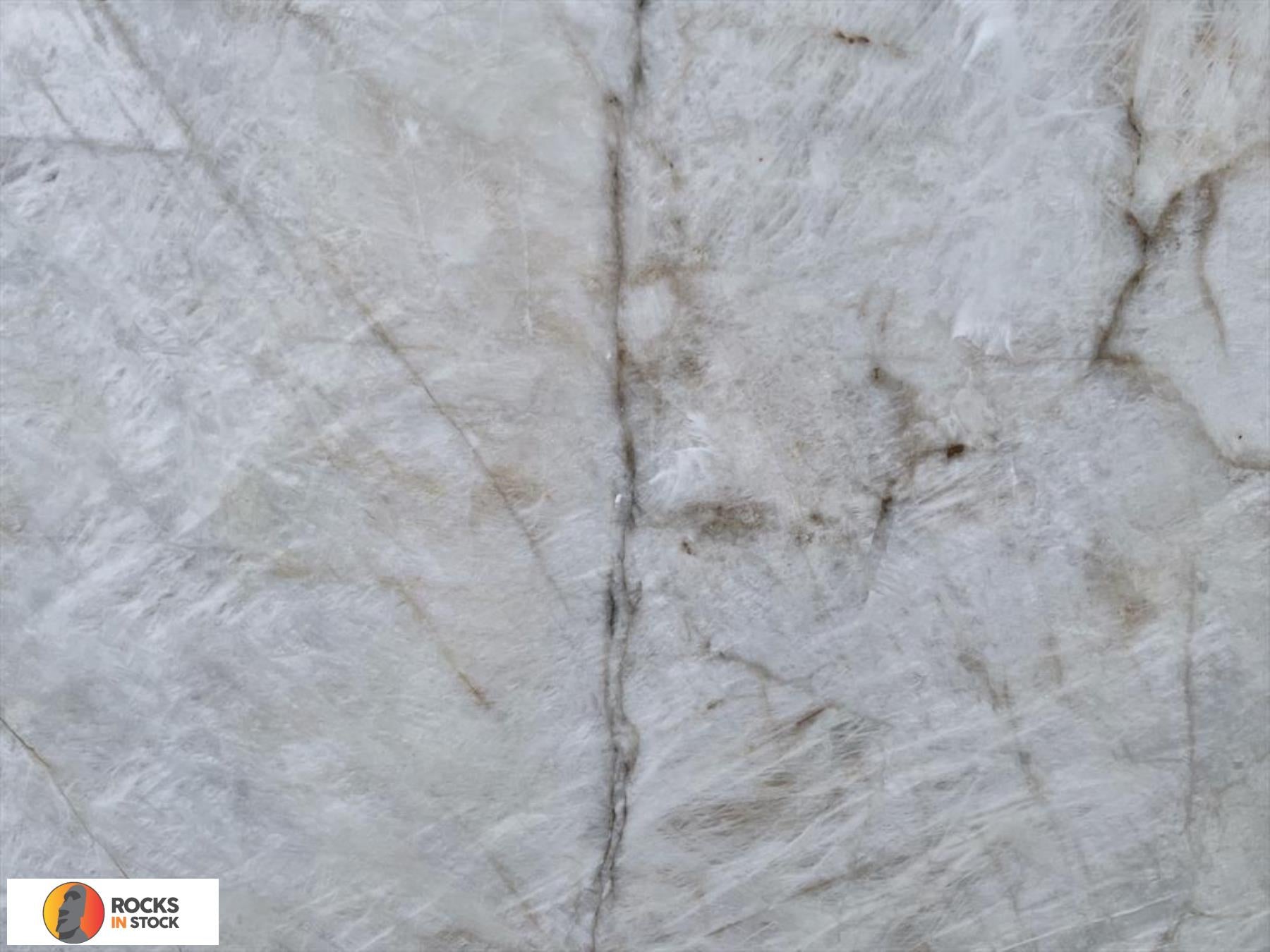 CRISTALLO Quartzite polished 3cm thick - Slab