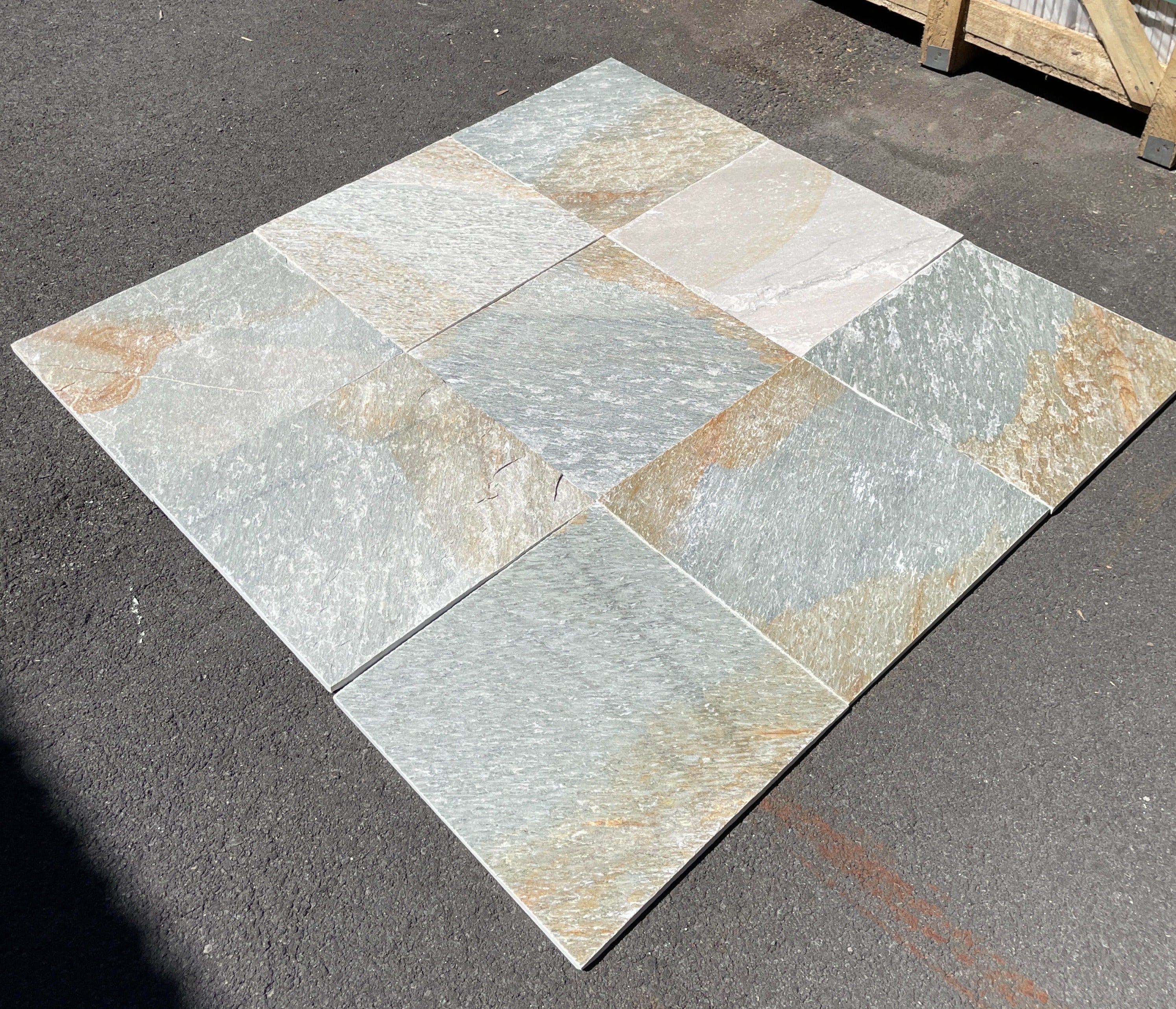 HEIBE GOLD - STRAIGHT EDGE, Quartzite Natural - 16" x 16" Tile
