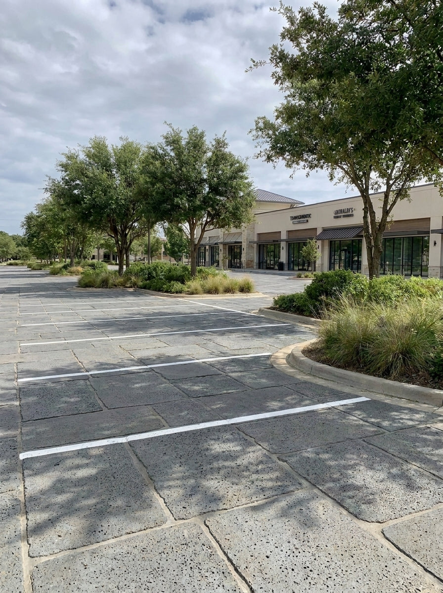 PUKA LAVA GREY - NATURAL RECTANGLE RANDOM EDGE, Basalt BRUSHED - 30" & up x 24" x 1 1/2" Paver (5 SF/PC)