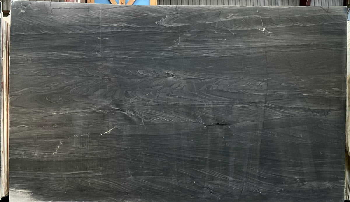 BRILLIANT BLACK Quartzite polished 2cm thick - Slab