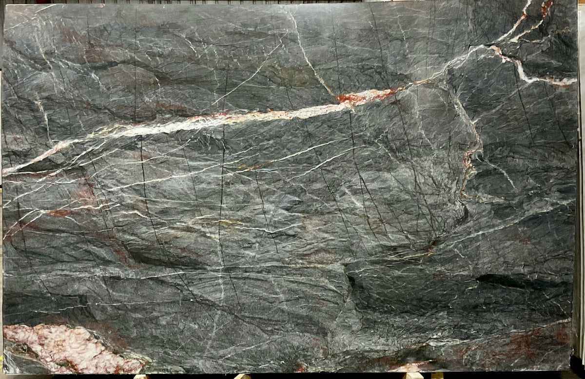 CRYTOS Quartzite polished 2cm thick - Slab