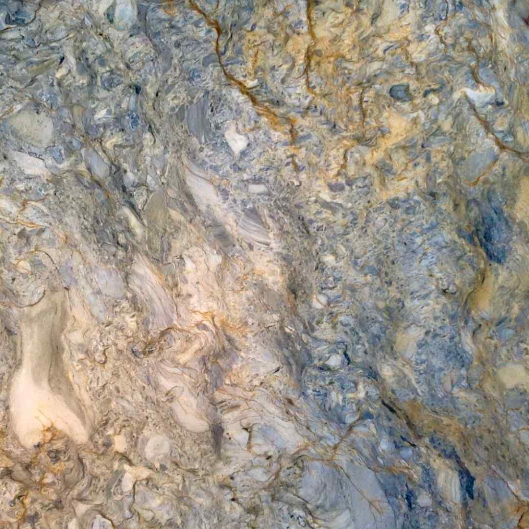FUSION BROWN Quartzite polished 2cm thick - Slab