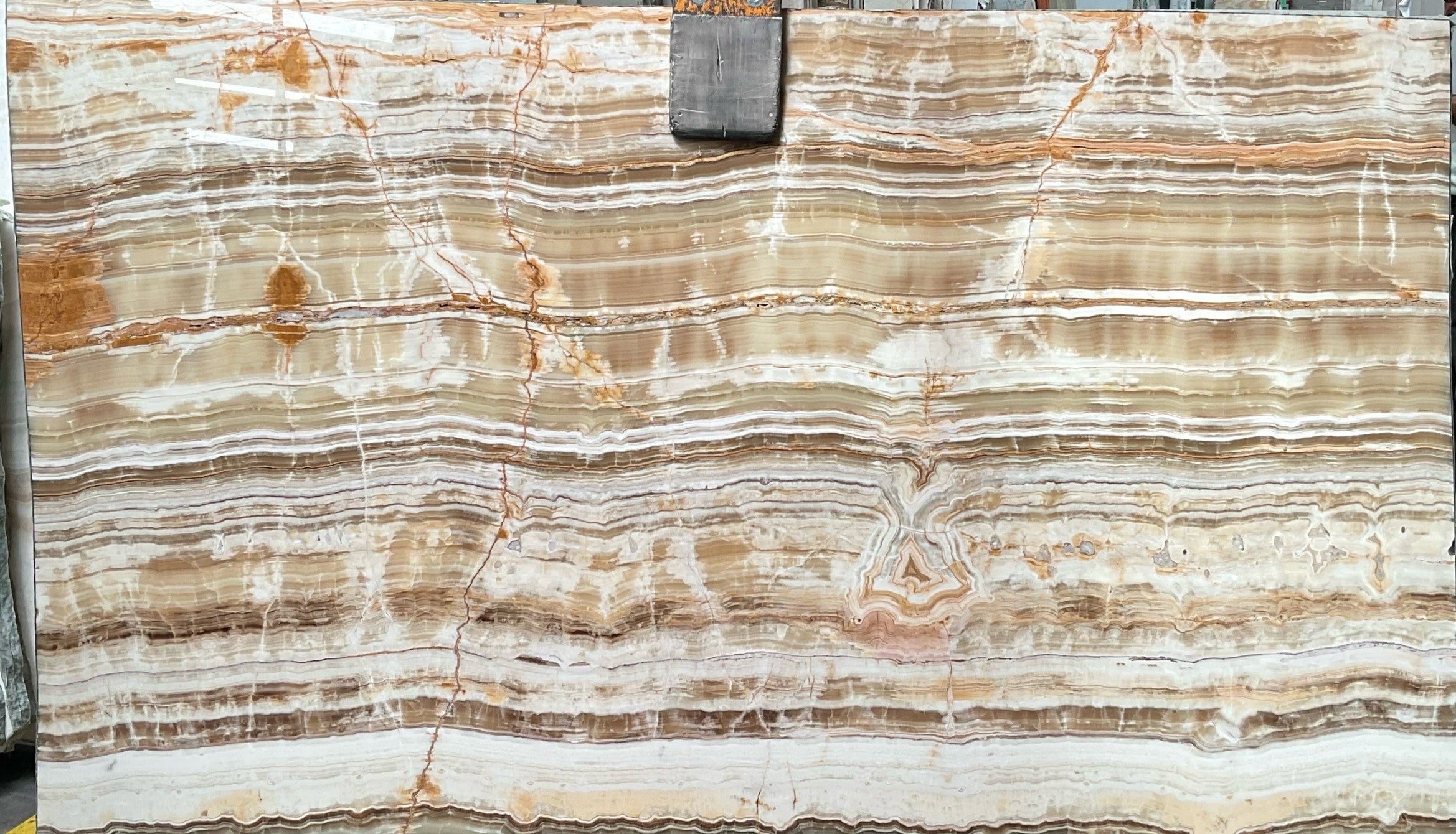 ONICE CANDY Onyx polished 2cm thick - Slab