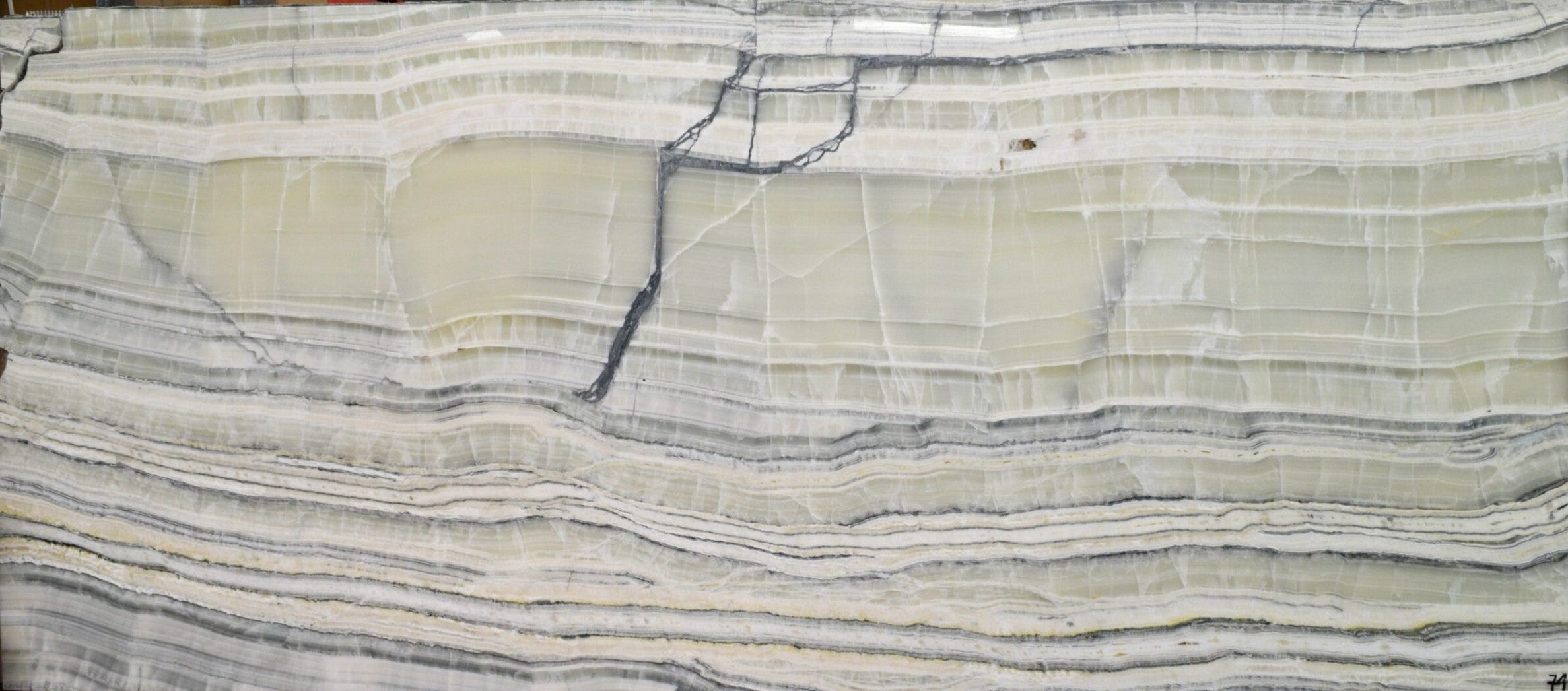 ONICE VELLUTO Onyx polished 2cm thick - Slab