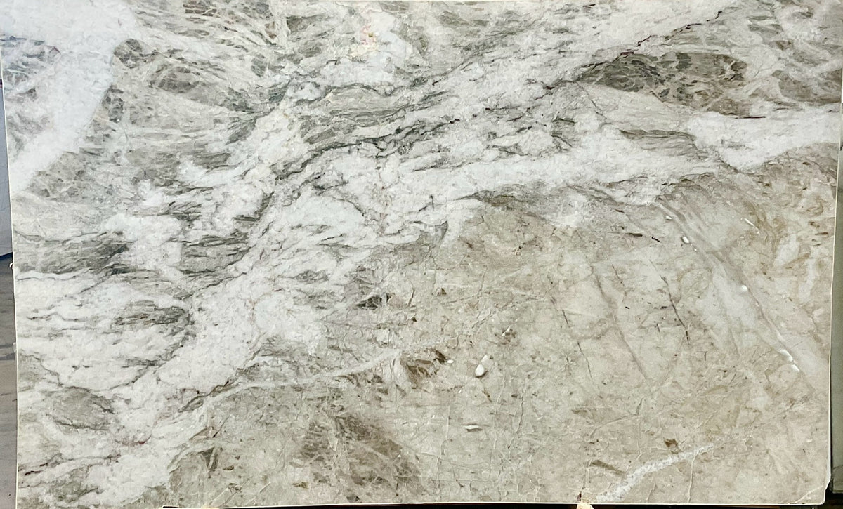 VENARIA REALE Quartzite polished 2cm thick - Slab