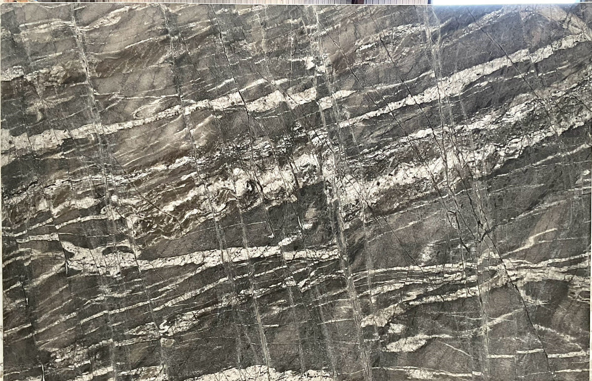 VICTORIA Quartzite polished/leather 2cm thick - Slab