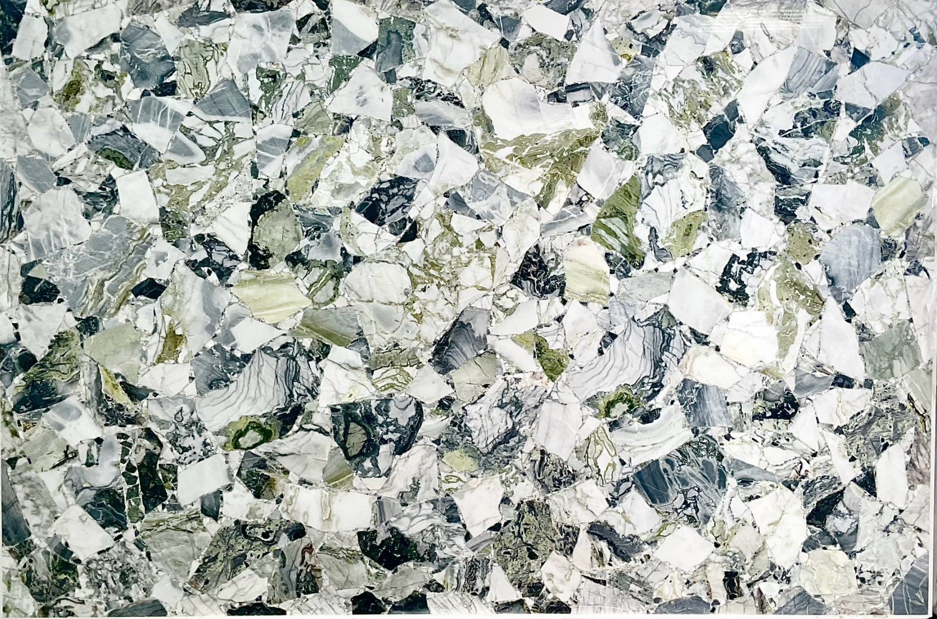 WHITE BEAUTY Marble polished 2cm thick - Slab