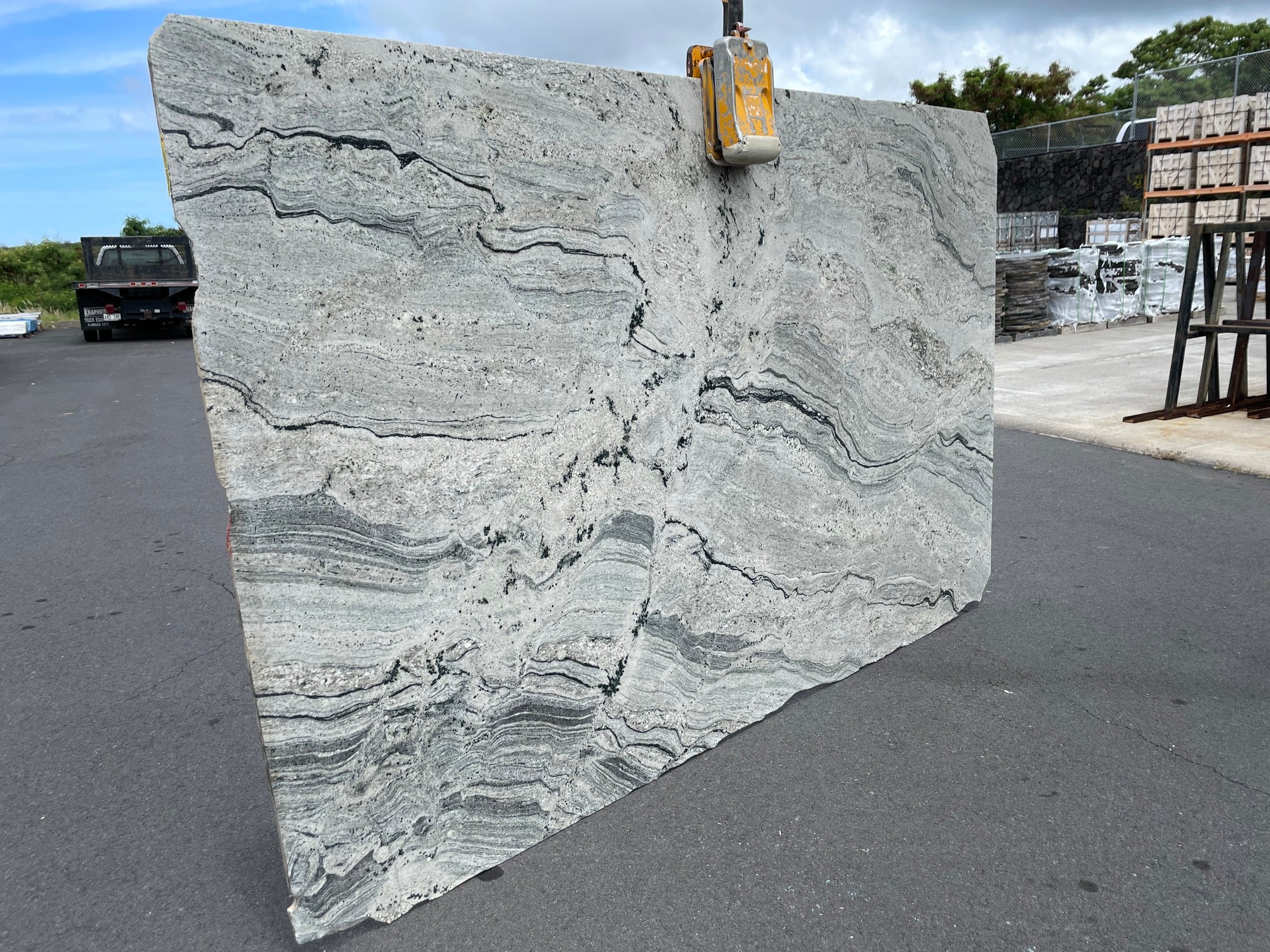 Granite-Slab-Countertops-JAZZY Granite polished 2cm thick- Stone Supplier - Rocks in Stock