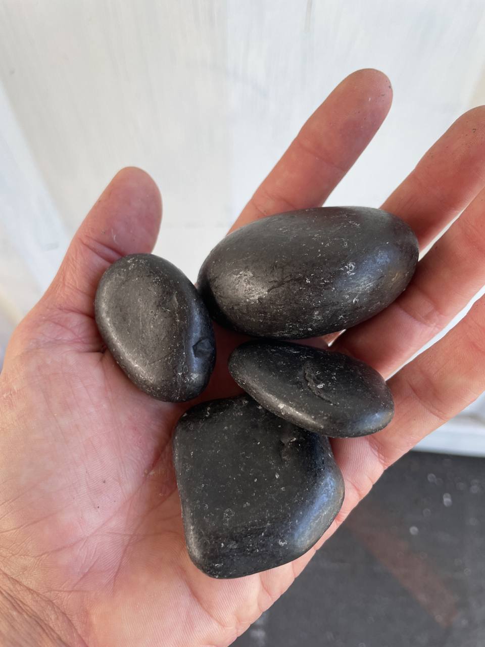 Pebble-Garden Pebbles-Garden-BLACK SAND Pebble - Stone Supplier - Rocks in Stock