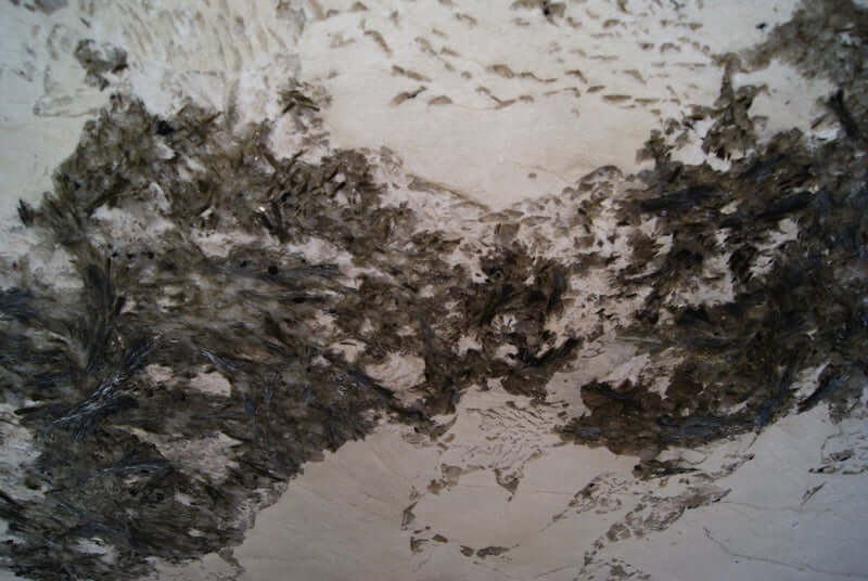 Granite-Slab-Countertops-BLACK CRYSTAL Granite polished 2cm thick- Stone Supplier - Rocks in Stock