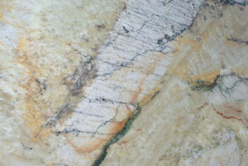 Granite-Slabs-Countertops-DESERT GOLD Granite polished slab 2cm thick - Stone Supplier - Rocks in Stock