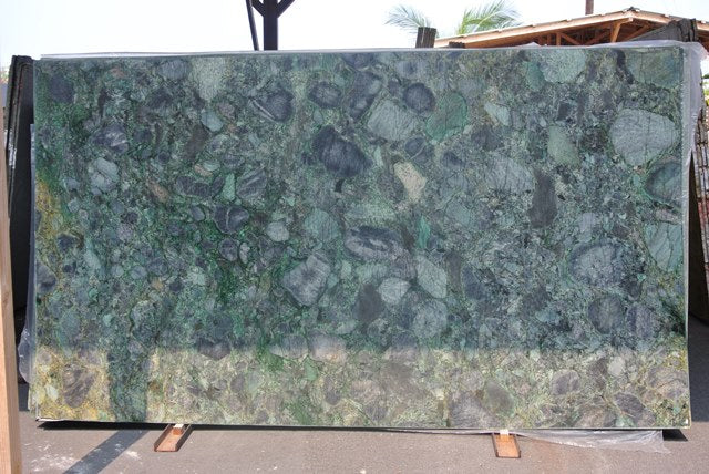 Emerald Green Quartzite polished 2cm thick Slab - Rocks in Stock