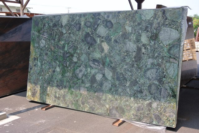 Emerald Green Quartzite polished 2cm thick Slab - Rocks in Stock