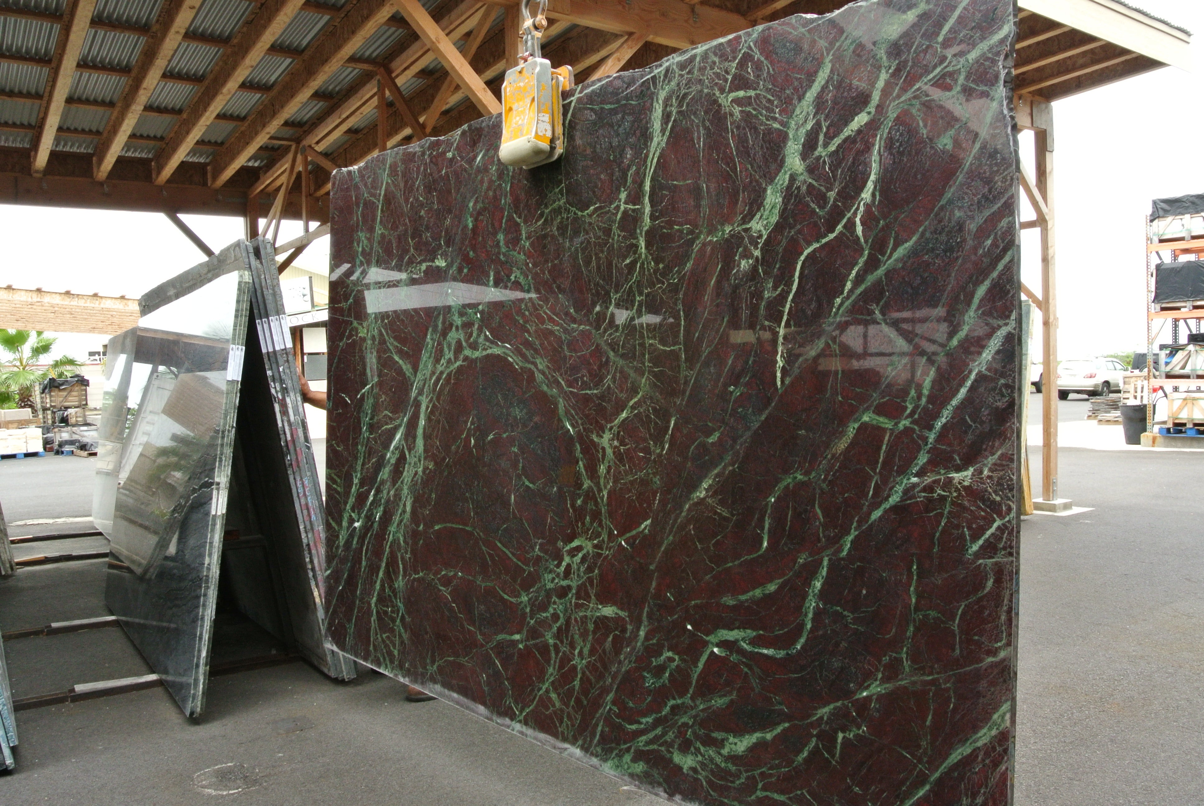 Moulin Rouge Quartzite polished 2cm thick Slab - Rocks in Stock