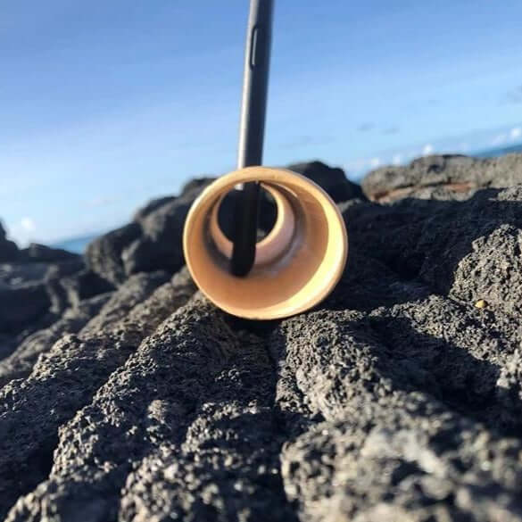 HAWAI'I STONE BAMBOOSTER Natural Music Speaker- Hawai'i Stone Fashion
