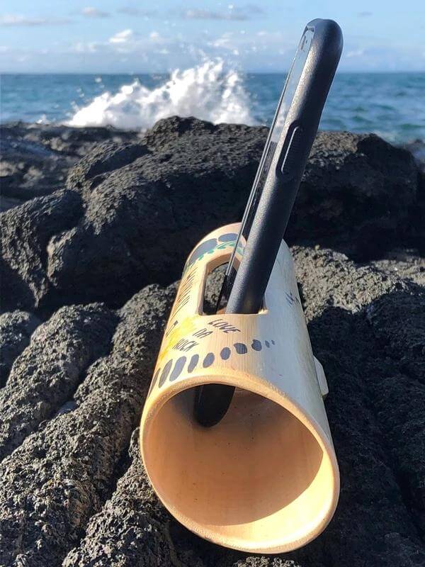 HAWAI'I STONE BAMBOOSTER Natural Music Speaker- Hawai'i Stone Fashion