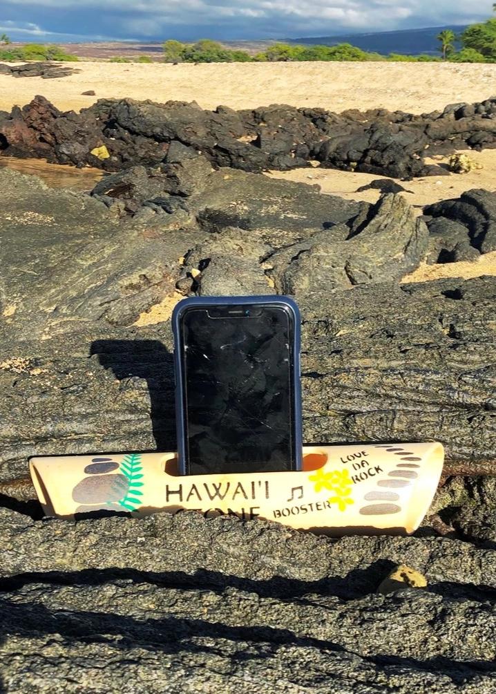 HAWAI'I STONE BAMBOOSTER Natural Music Speaker- Hawai'i Stone Fashion