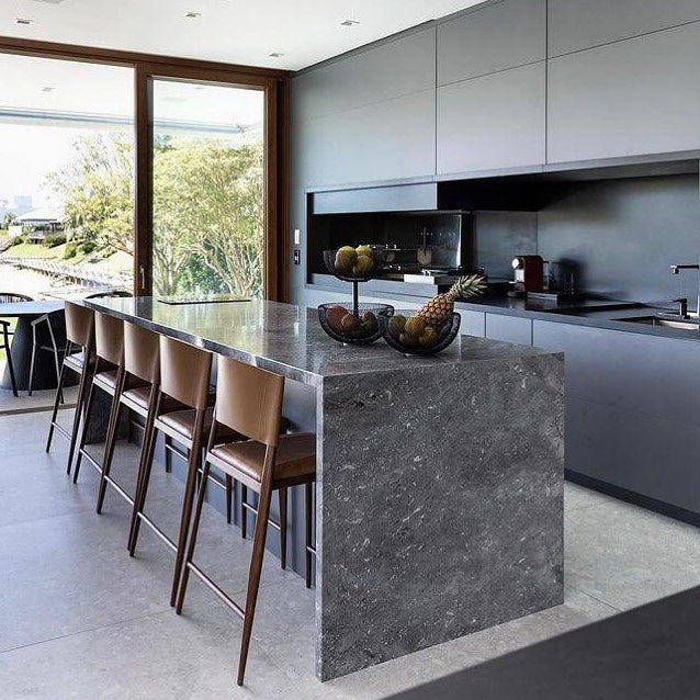 Donatello Dolomite polished 2cm thick slab - Rocks in Stock